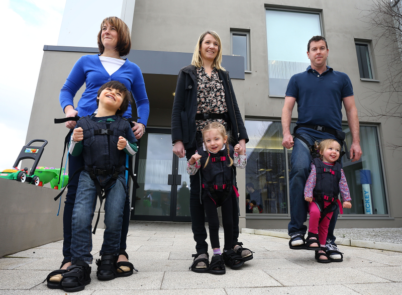 Illustration for article titled Walking Social: A Baby Carrier Gets Children Upright